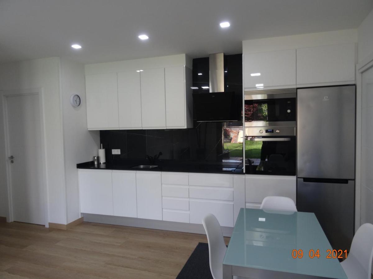 Apartamentos Casa Manolo Понтеведра Екстериор снимка